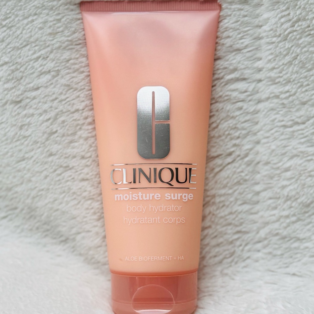 NEW- Clinique Moisture Surge Body Hydrator 6.7 fl oz - Picture 2 of 5